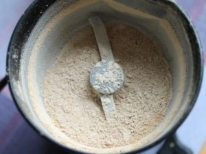 mushroom powder made in a blender 